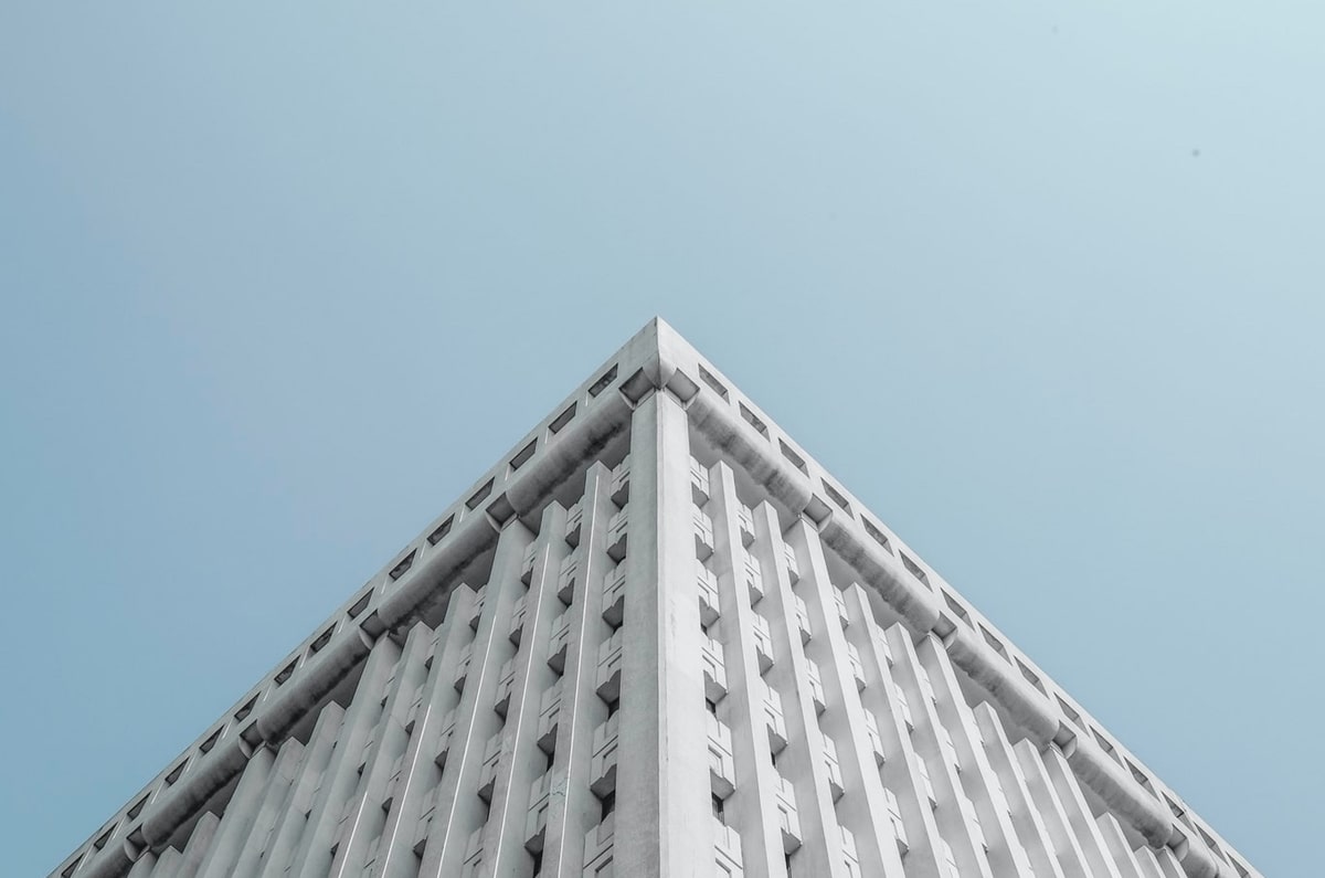 意甲媒体热议：伊布应向美国国家队主教练波切蒂诺施压，米兰阵容单薄，球员伤病影响成绩