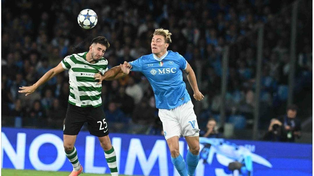 那不勒斯欧冠逆转，德布劳内助攻亮眼，霍伊伦梅开二度